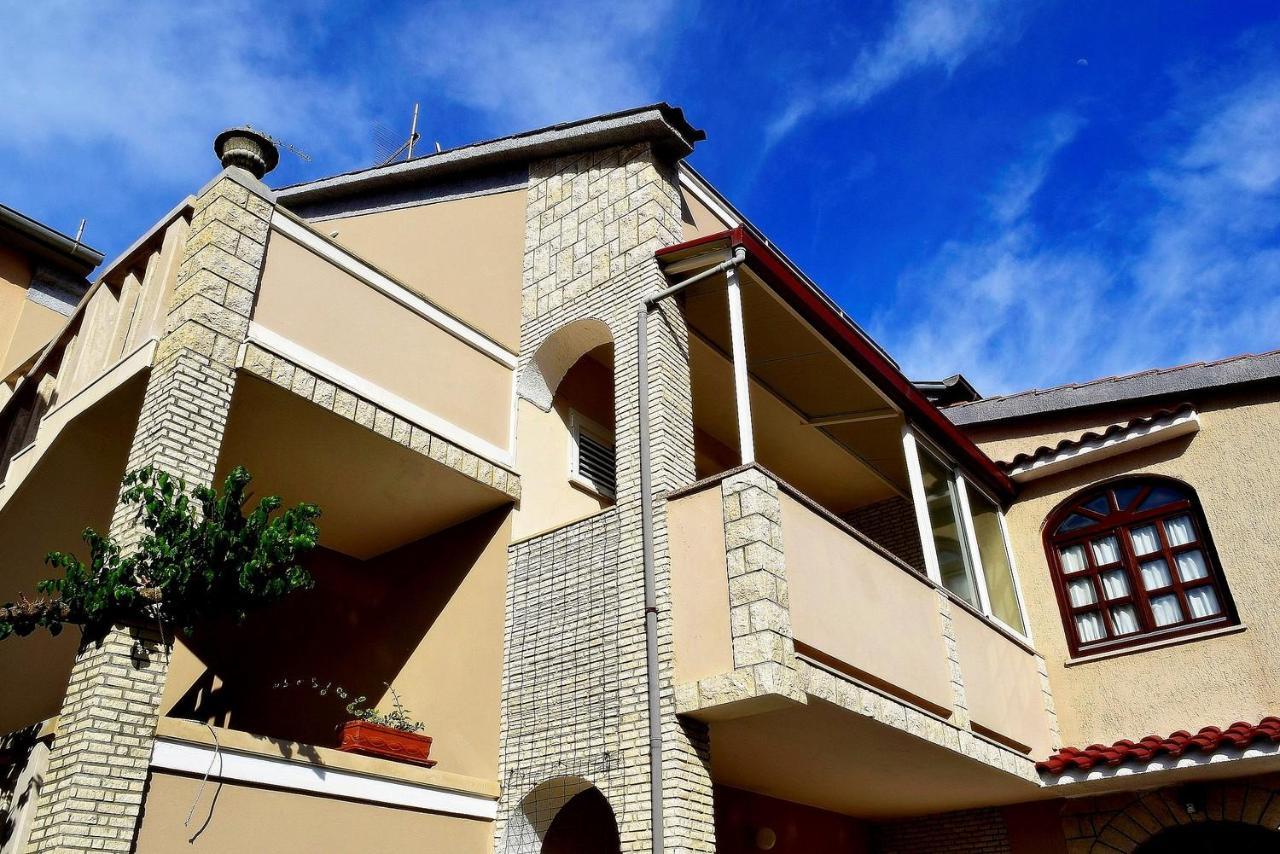 Zoro Apartments Palit Esterno foto