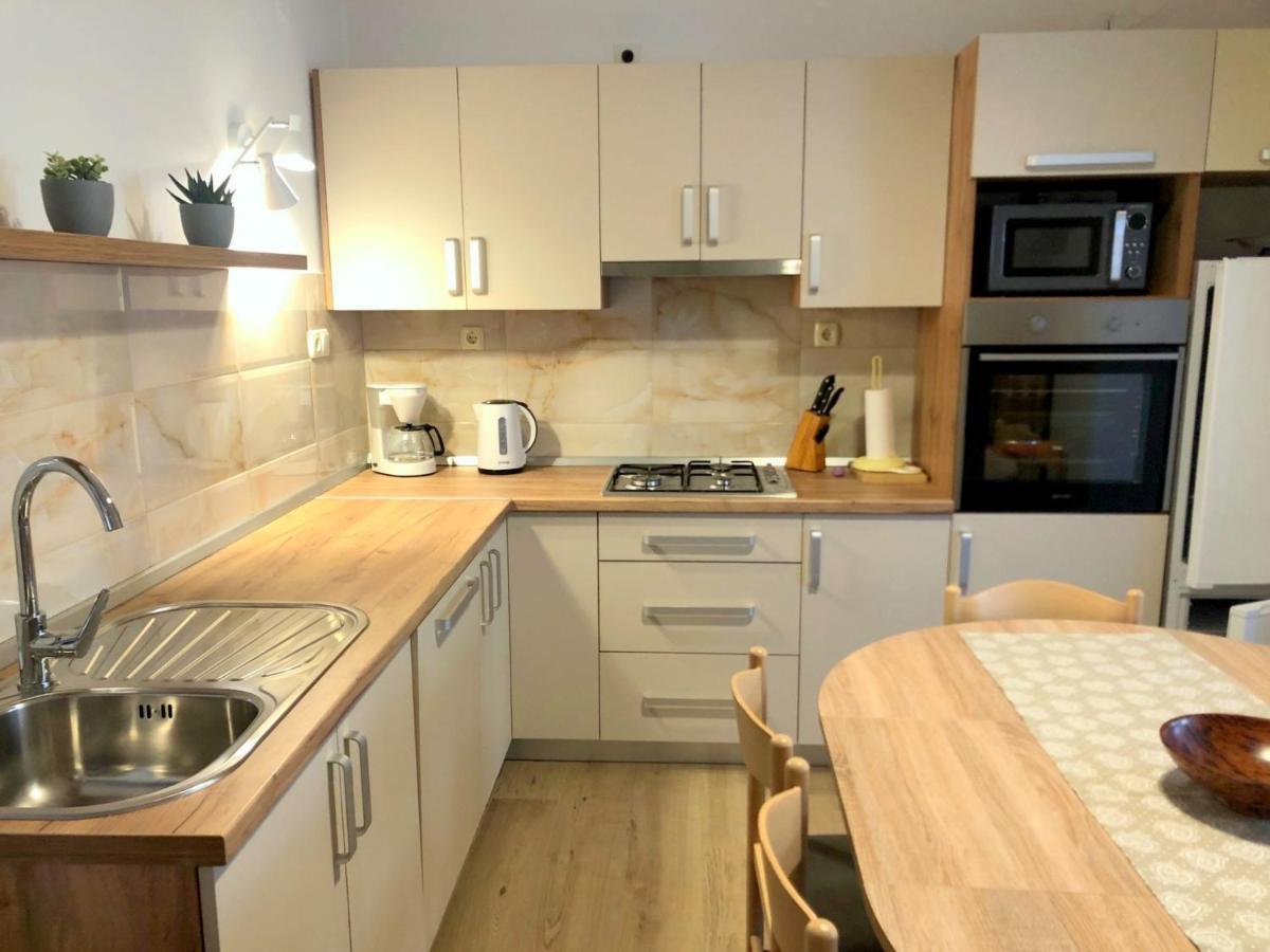 Zoro Apartments Palit Esterno foto